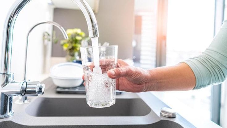 Risparmio idrico, l’80% degli italiani adotta le pratiche domestiche più comuni per limitare i consumi
