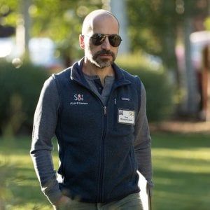 Meno poteri a Kalanick e 10 miliardi da Softbank, Uber prova a ripartire