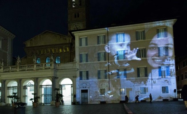 Trastevere, "la guerra in piazza"<br />la storia di chi fugge tra le bombe