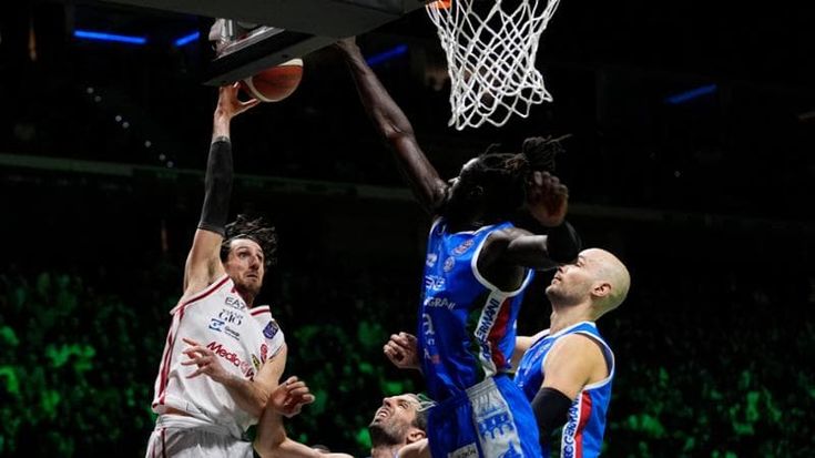 Basket, Milano batte Brescia e va in finale di Coppa Italia