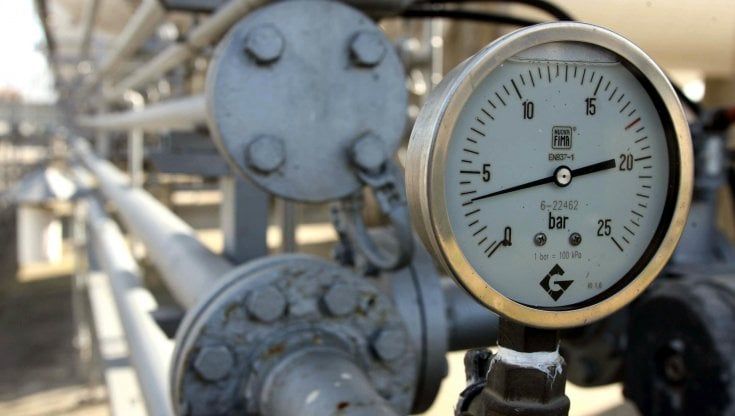 Bollette, meno consumi e inverno mite: le tariffe del gas scendono del 34,2%