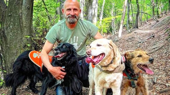 Sara e Guido, dalla carriera alla felicità con gli animali: “I cani ci hanno cambiato la vita”