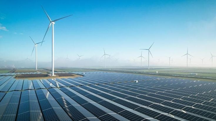 Rinnovabili da record: coprono il 52% del fabbisogno elettrico. Gas in calo e carbone “azzerato”