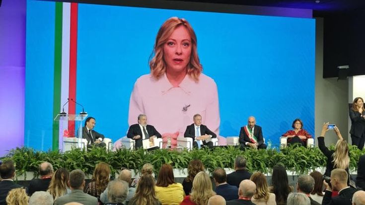 Meloni annuncia la firma del patto di coesione con la Puglia: 6 miliardi di euro sbloccati