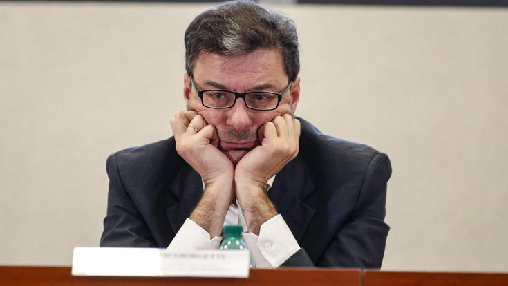 Anticorruzione, per i 5S la “porcata” ha un mandante: Giorgetti torna nel mirino
