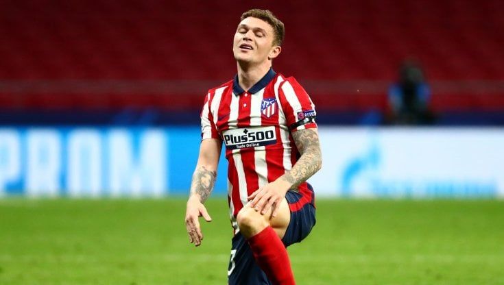 Atletico Madrid, Trippier sospeso 10 settimane: ha scommesso