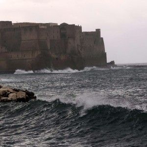 Vento e gelo, a rischio i collegamenti nel golfo