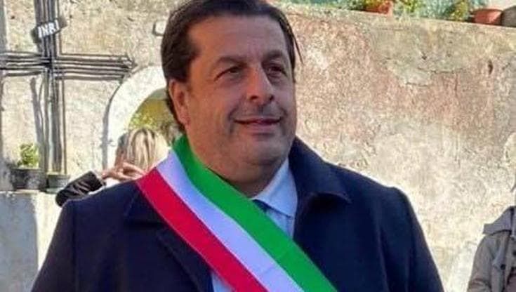 Arienzo, insediata la terna commissariale nel comune del Casertano sciolto per camorra