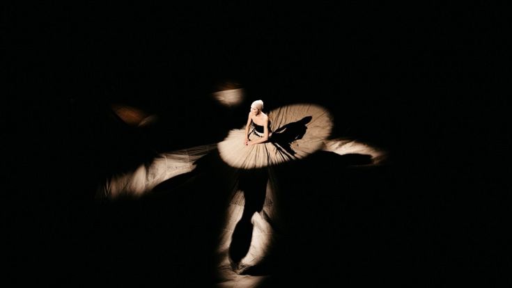 Giulietta torna in scena con tutti gli spiriti di Fellini