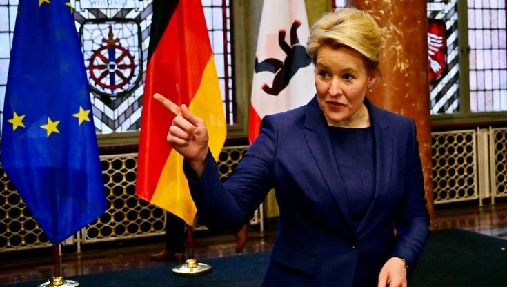 Una sindaca a Berlino. La riscossa di Giffey, ex ministra che copiava