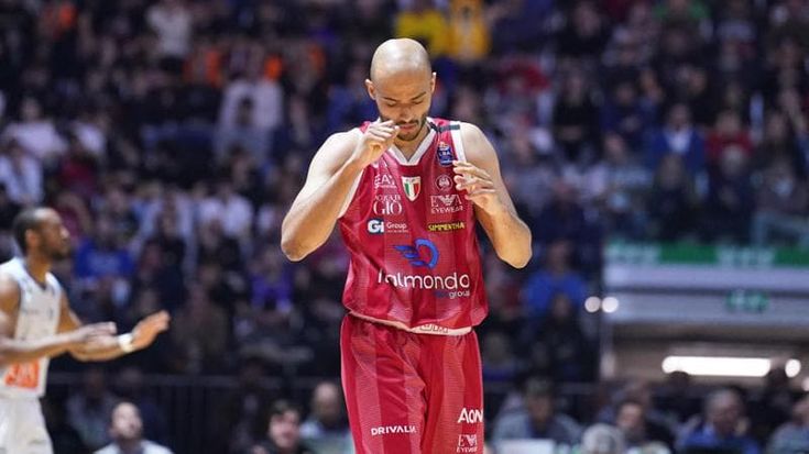 Basket, l’Olimpia perde sul filo dei secondi la finale di coppa Italia con Napoli