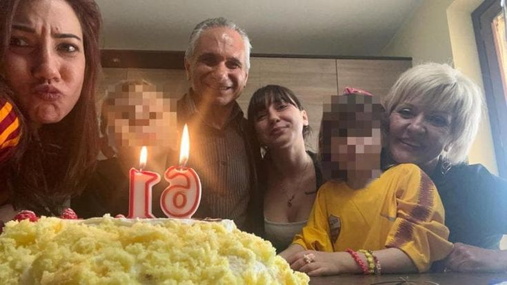 Morta soffocata da una fetta di bacon, i genitori: “La nostra Rachele ora vive in altre 20 persone”