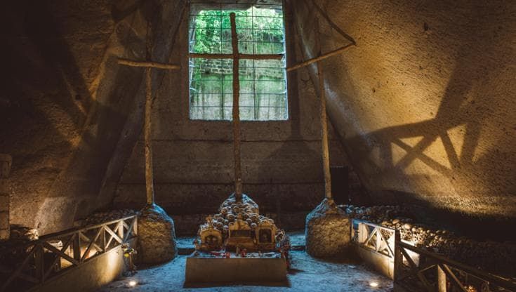 Napoli, il 18 aprile riapre il Cimitero delle Fontanelle