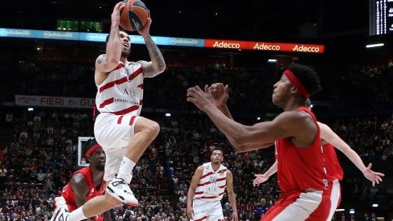 Basket, Eurolega: Milano batte l'Olympiacos 66-57 e sogna i play off