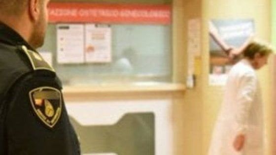 Bari, prosciolto per violenza sessuale sulla dottoressa della guardia medica: "Denuncia tardiva" 