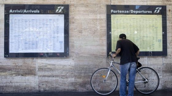Ripartenze, dal 3 giugno aumentano i treni Fs in circolazione