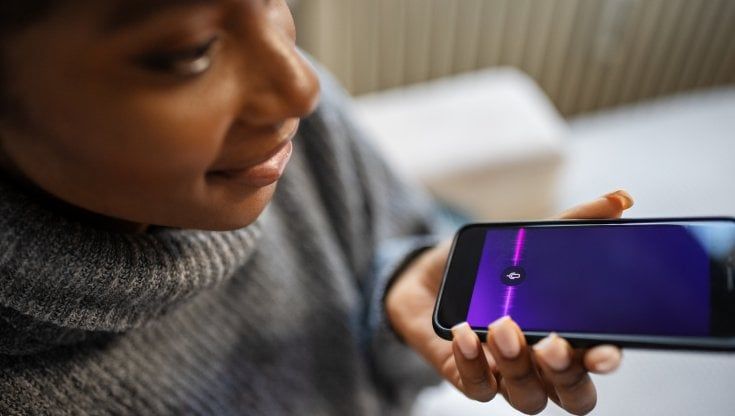 L’intelligenza artificiale fa esplodere il mercato del voice cloning: ecco i settori più in voga