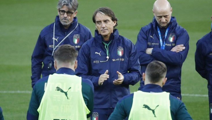 Nazionale, i 28 convocati di Mancini: fuori Kean, dentro Politano. Sensi ancora in bilico