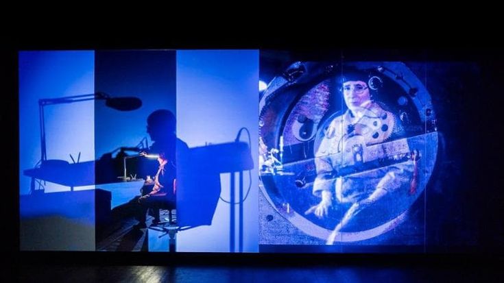 Teatro Vascello, Fracassi è “L’analfabeta” tra gli orologi di Agota Kristof