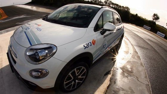 Il corso di guida sicura? Ora si può fare insieme al nonno