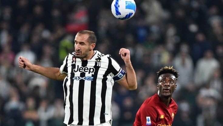 Juventus, Chiellini: "Addio Ronaldo uno shock, sarebbe stato meglio fosse andato via prima"