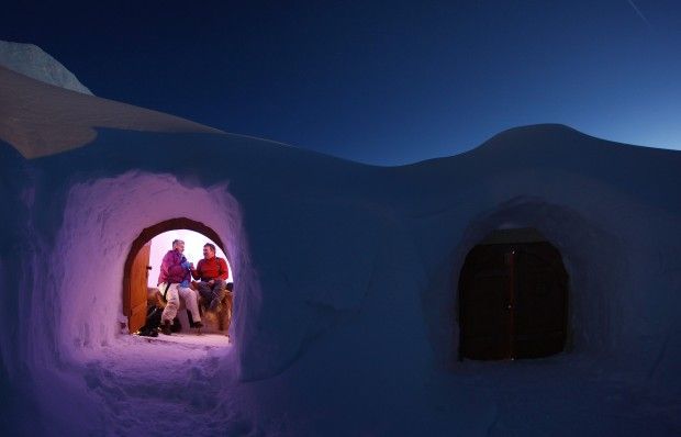 Baviera, ecco l'Igloo Village di Oberstdorf