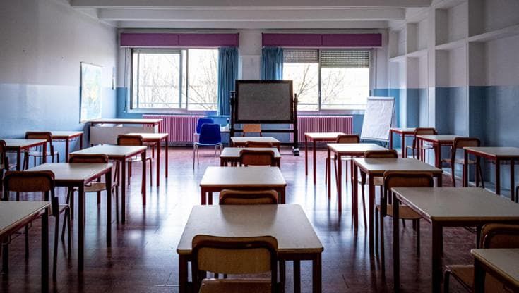 Tragedia a Lecce, studente di 11 anni accusa un malore a scuola e muore poco dopo il ritorno a casa
