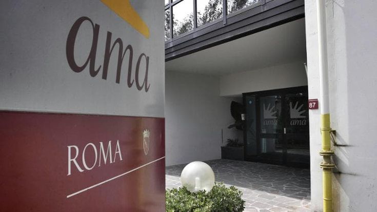 Ama, manager sotto inchiesta per i mezzi rotti: rischiano di sborsare oltre mezzo milione di euro