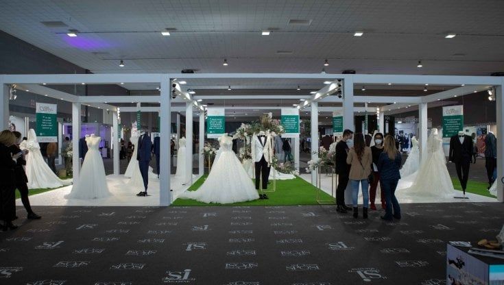 Promessi sposi, a Bari per la ripartenza del wedding: +47% di espositori. "In Puglia richieste raddoppiate rispetto al pre-pandemia"