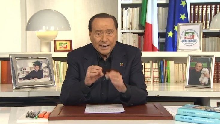Berlusconi è già al bivio: “Così si va troppo a destra, a Milano per le Regionali avrei scelto Moratti”