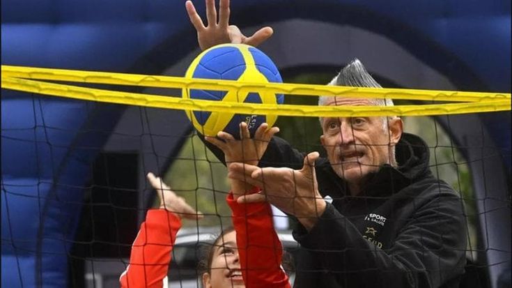 Andrea Lucchetta: “Volevo essere McEnroe, poi ho scelto il volley. Quella volta che uscendo dalla doccia trovai Berlusconi...”