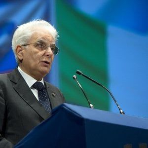 Giornata del Risparmio, Mattarella: "Sfruttare i tassi bassi per rilanciare gli investimenti"