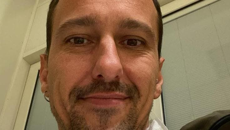 “A 35 anni con lo stipendio da infermiere non riesco a pagare un affitto a Bologna. Mi licenzio”