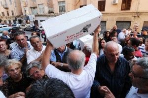 Centottantamila famiglie a zero euro<br />in Sicilia &egrave; allarme povert&agrave;