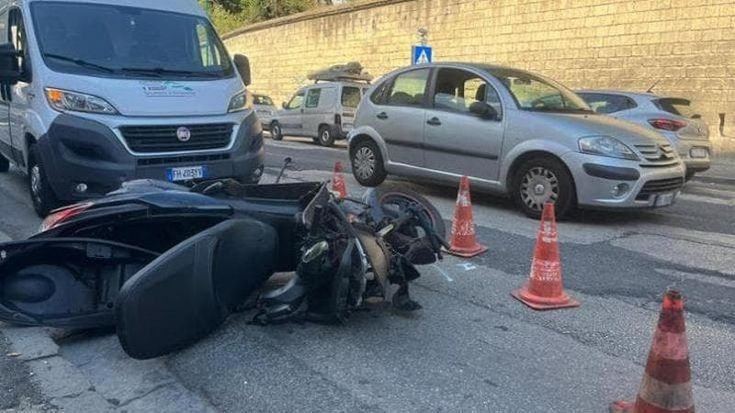 Scontro auto-moto in via Cassia, liceale del De Sanctis perde milza e rene. Il punto sulle indagini