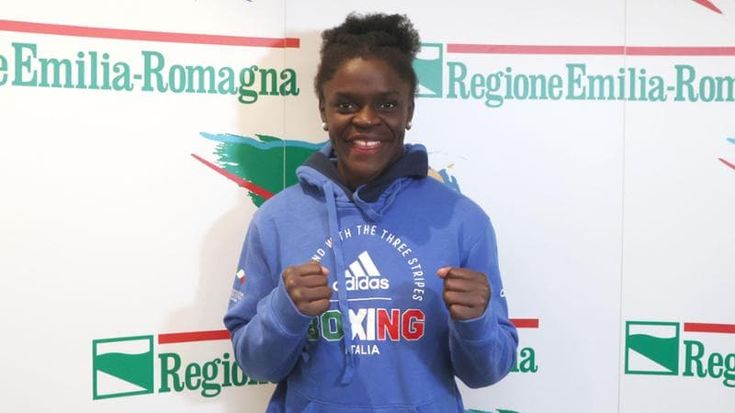 Boxe, Pamela Malvina al PalaDozza per il titolo mondiale. La storia delle grandi sfide a Bologna
