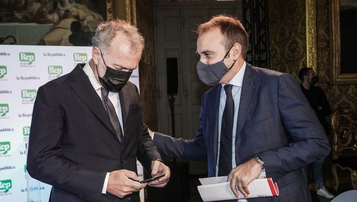 Diritti, la promessa di Damilano: "Nessun passo indietro sui diritti delle coppie gay"