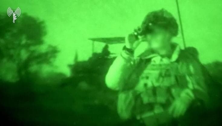 Libano, iniziata l'operazione di terra delle truppe israeliane: le immagini nel video a infrarossi