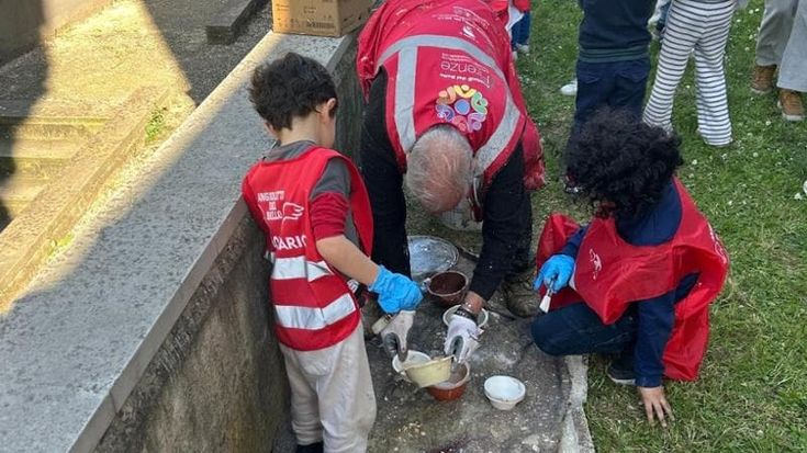 Gli Angeli del Bello festeggiano i 16 anni prendendosi cura dell’area intorno al Teatro del Maggio