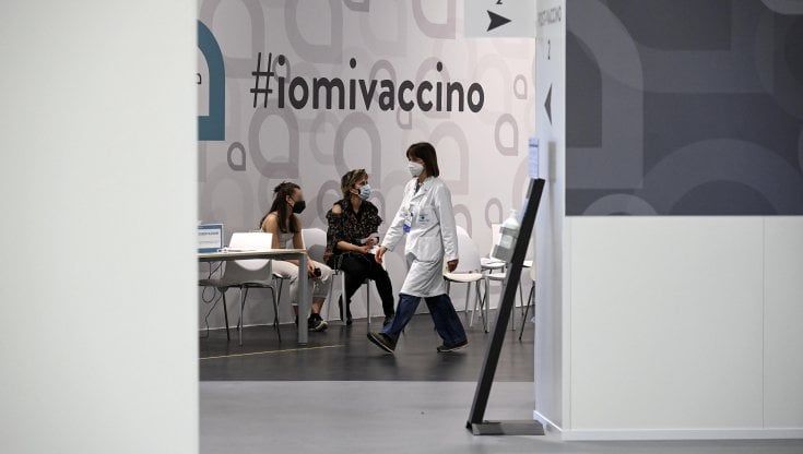 Coronavirus Italia, il bollettino di oggi 28 settembre: 2.985 nuovi casi e  65 decessi . Tasso di positività allo 0,9 per cento