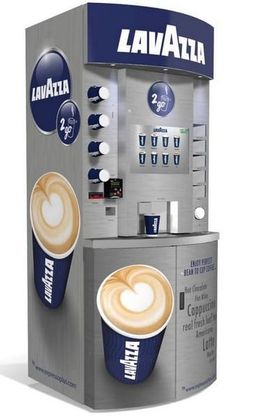 Non solo caffé: pizza, lasagne, occhiali, vestiti i distributori automatici valgono 3,4 miliardi