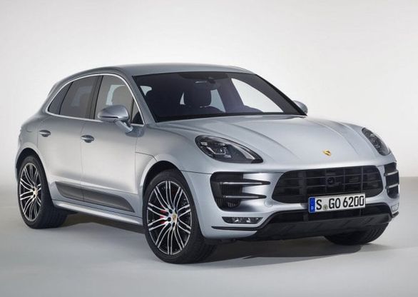 Porsche Macan Turbo Performance Package