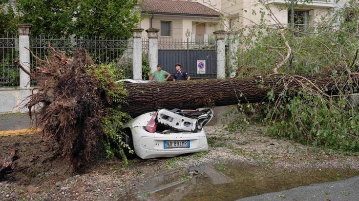 Maltempo in Lombardia, oltre 376 milioni di danni per le trombe d’aria della scorsa estate