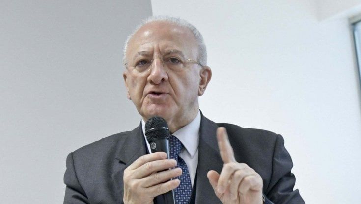 De Luca: "Con l'Autonomia si rompe l'unità nazionale"