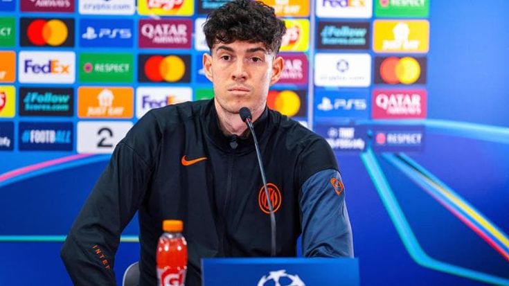 Bastoni, futuro lontano dall’Inter e dall’Italia: il Barcellona pronto all’affondo