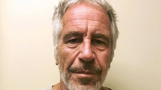 Usa, incriminate le guardie che dovevano vigiliare su Epstein