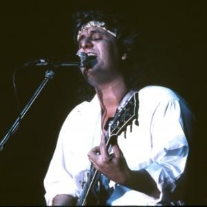 Pino Daniele, dopo l'autopsia gli accertamenti dei periti: si poteva salvare?