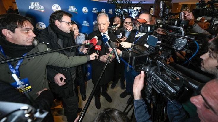 Perego: “L’Ue agisca”. Piantedosi accomuna sbarchi e baby gang