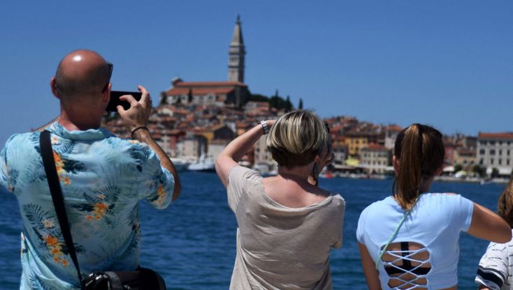 Croazia ritorno turisti foto