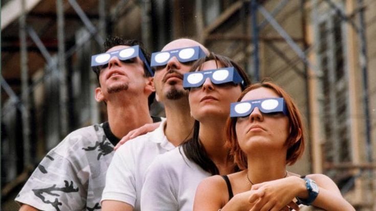 Eclissi, all’Elba il punto migliore, a Firenze Piazzale e San Miniato